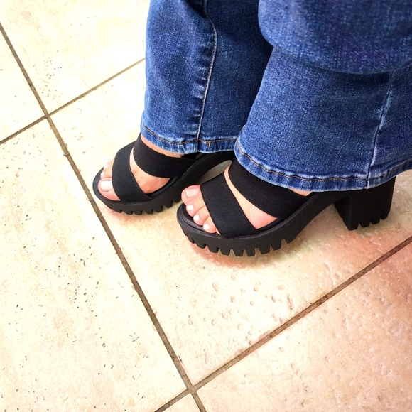 Madden girl chunky heels - Picture 4 of 7